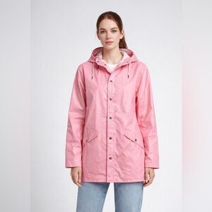 Nwt Rains long rain jacket. Quality and excellence with this brand. Breathable